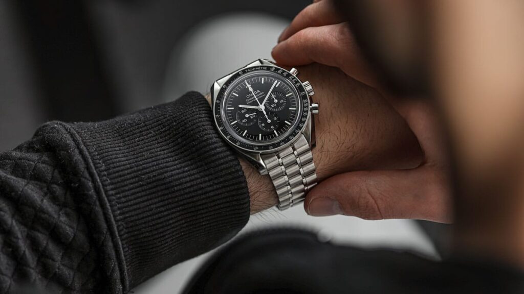 omega speedmaster 3861 2021 unboxing watchgecko10